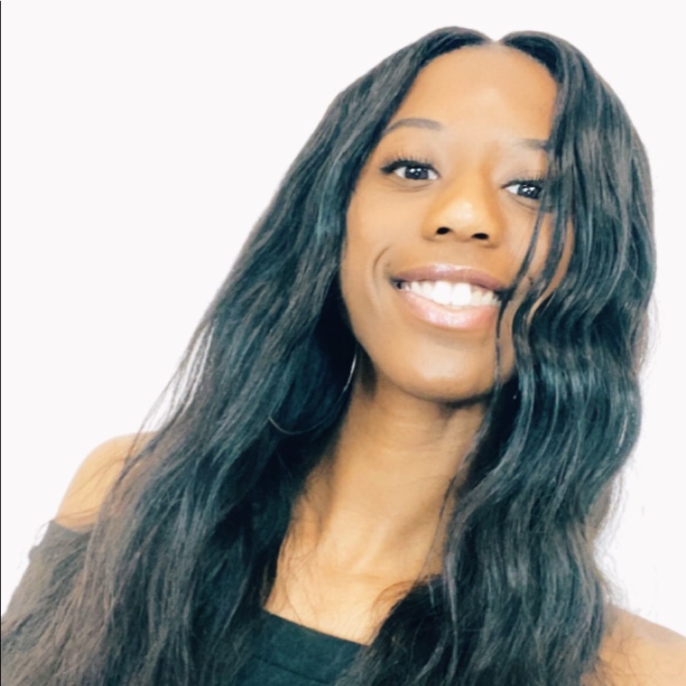 Meet your Posher, Carmen